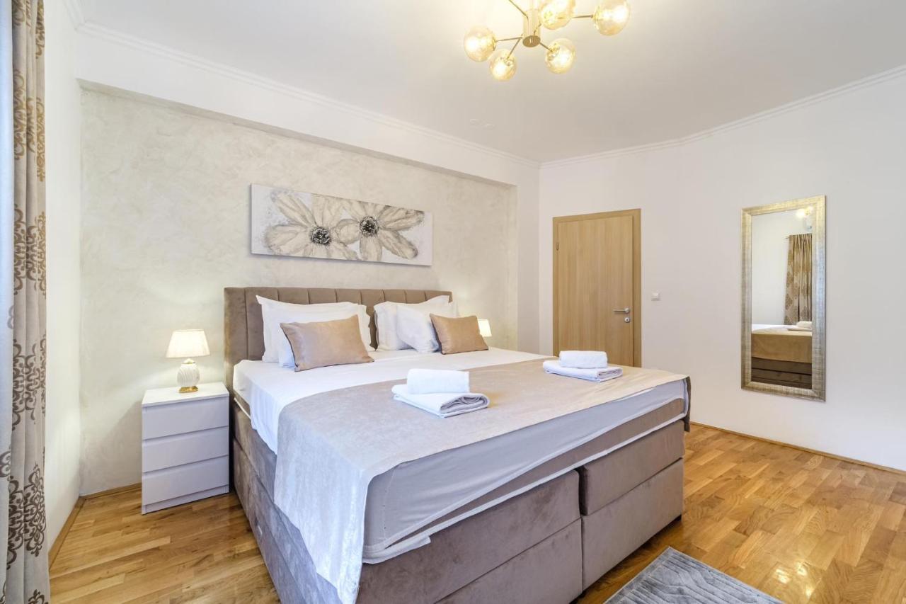 Luxury Apartmens Sebastijan&Karlo Σπλιτ Εξωτερικό φωτογραφία