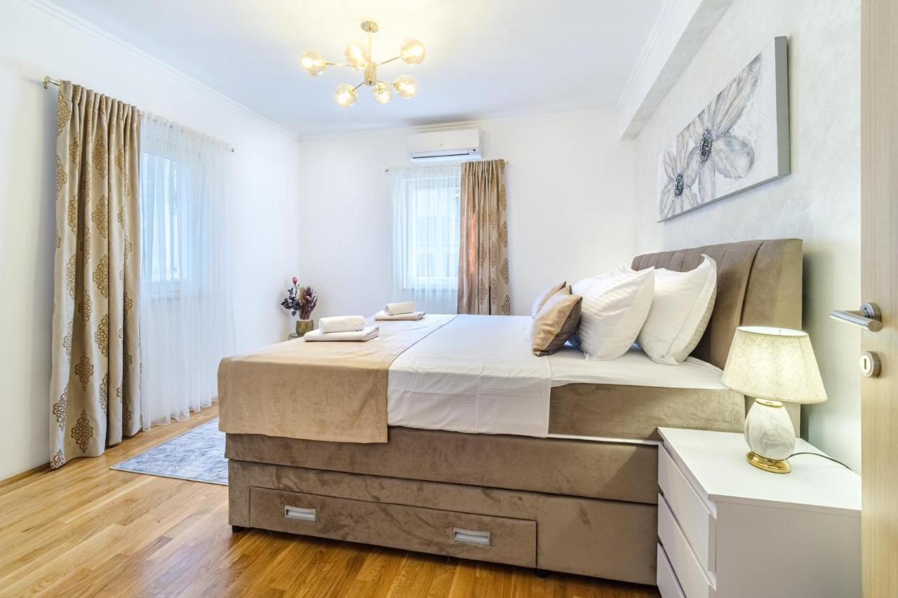 Luxury Apartmens Sebastijan&Karlo Σπλιτ Εξωτερικό φωτογραφία